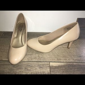 Nude heels